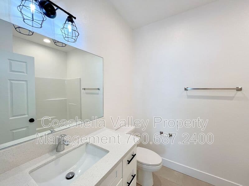Cathedral City House: 29710 Landau Blvd