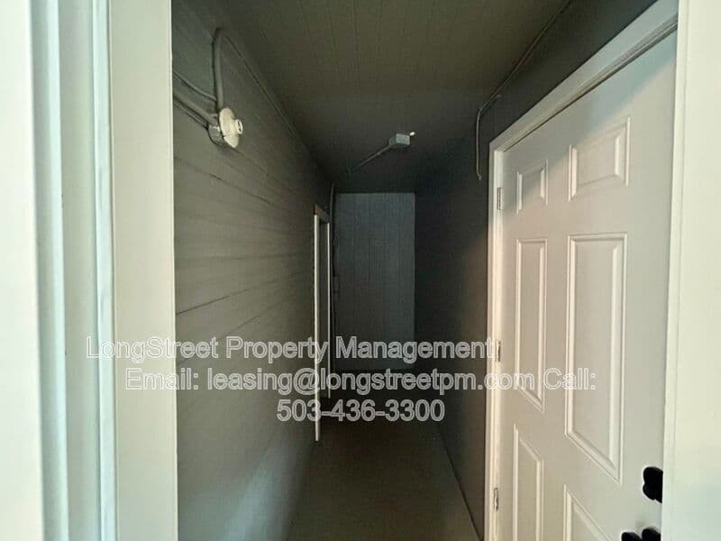 Portland House: 3520 SE 7th Ave