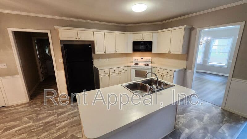 Lawrenceville House: 1095 Chandler Park Court