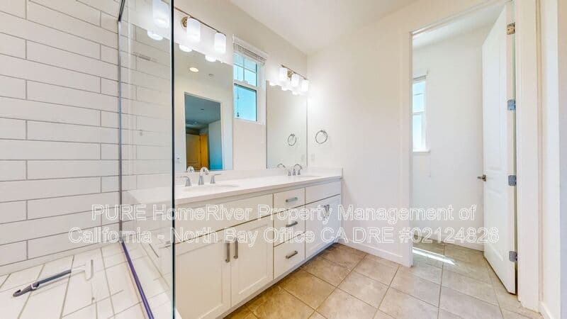 Santa Rosa House: 1718 Linden Lane