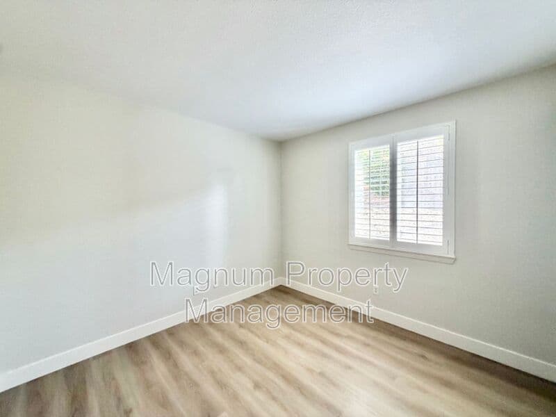 Temecula House: 46383 Vianne Ct
