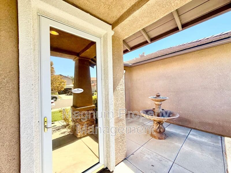 Winchester House: 35186 Orchid Dr