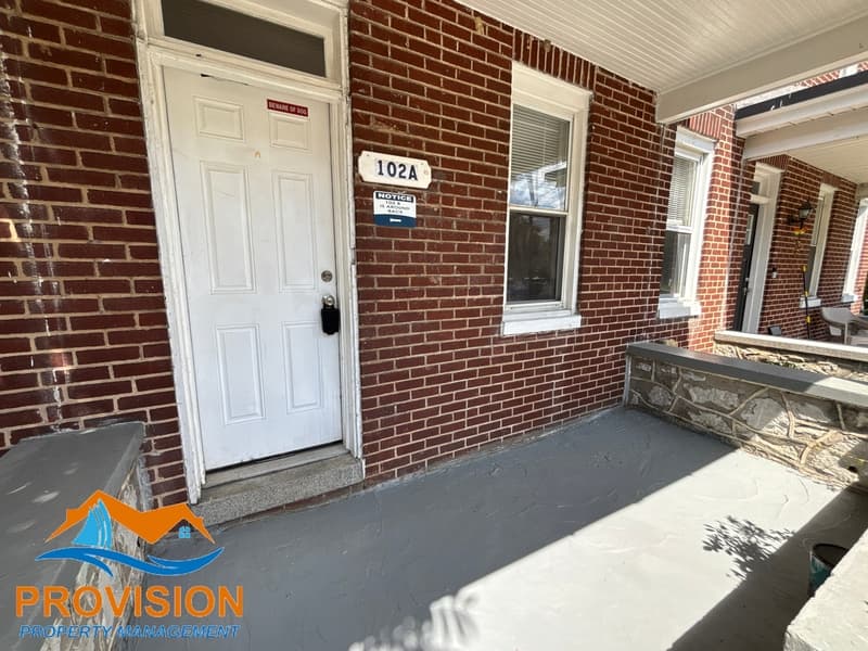 Dundalk Condo: 102 Ventnor Terrace