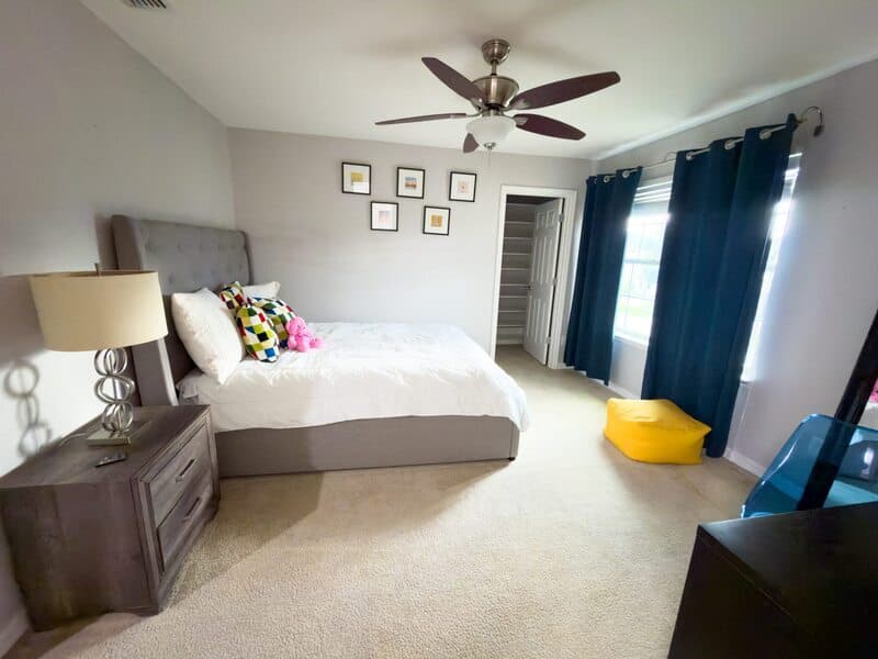 Orlando House: 14823 Golden Sunburst Avenue