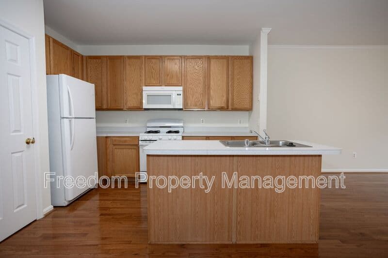 Bristow Townhome: 9980 Shortbread Way