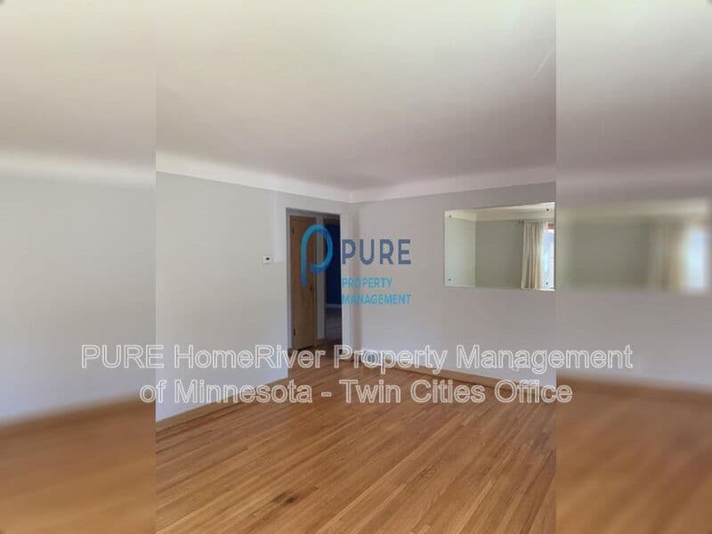 Minneapolis House: 3552 Stinson Blvd
