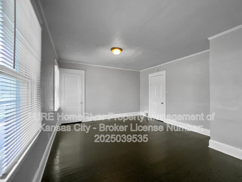 Kansas City House: 4533 Wabash Ave