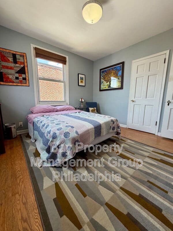 Upper Darby House: 216 Glencoe Rd
