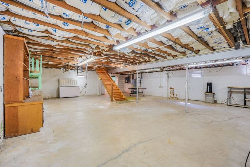 Spotsylvania House: 10003 Courthouse Rd