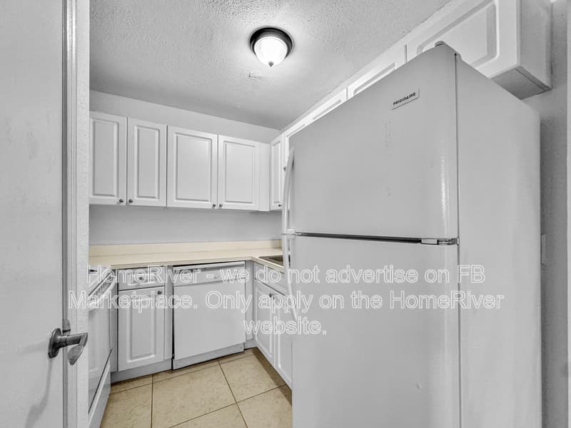 Tampa Condo: 13727 Juniper Blossom Dr