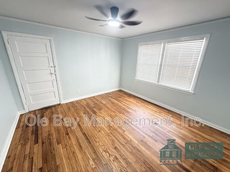Mobile Condo: 1810 New Hamilton Street