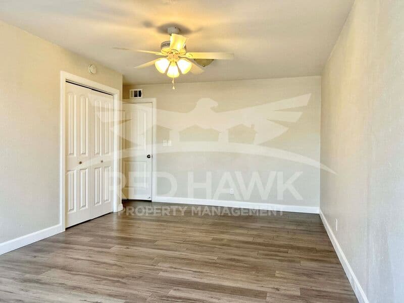 Chandler House: 281 S California St