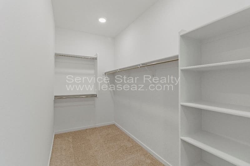 Surprise House: 25285 N 144th Ln
