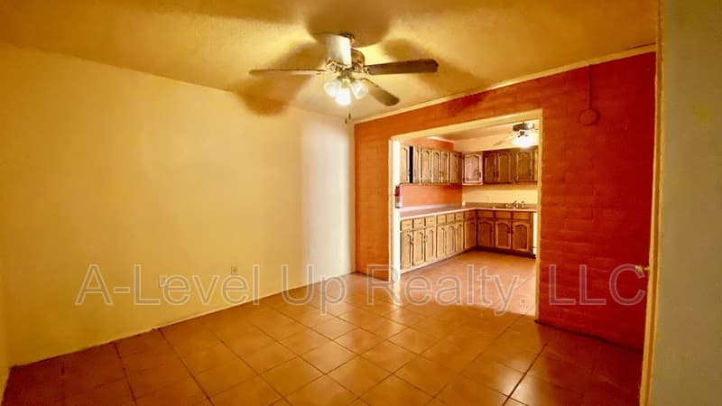 Tucson House: 1101 East 32nd Street
