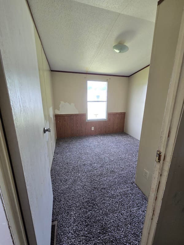 Fayetteville House: 2502 Cattail Cir