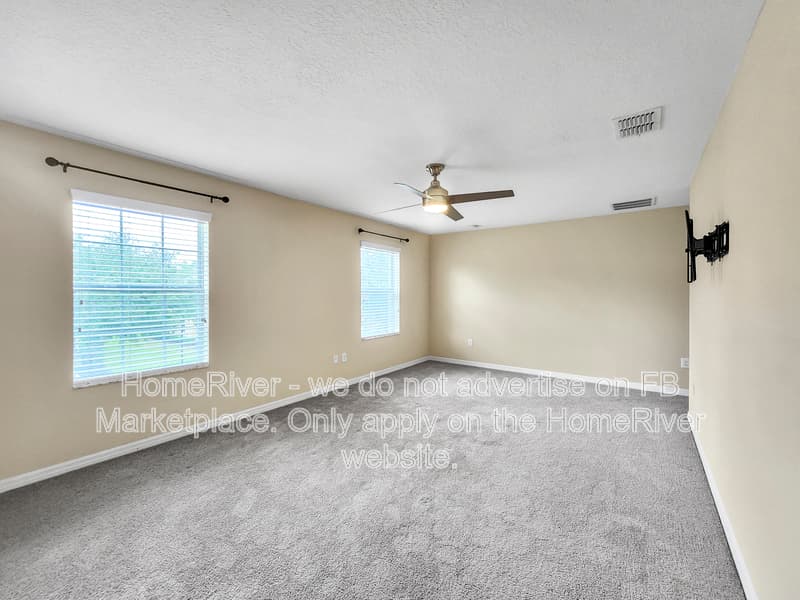 Tampa Townhome: 20320 Starfinder Way