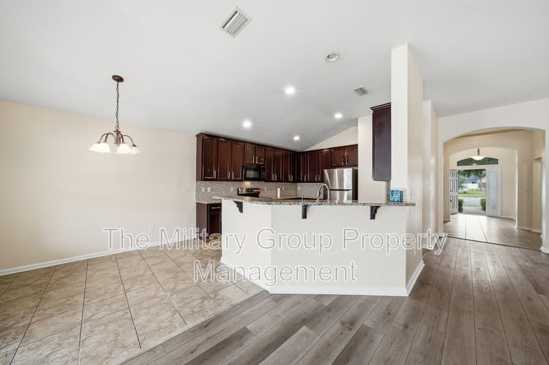 Orange Park House: 1059 Maple Lane