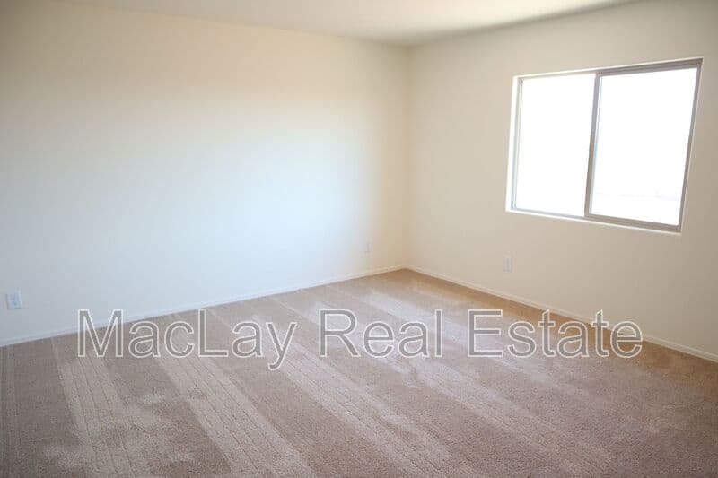 Casa Grande House: 1553 E Caballero Dr.