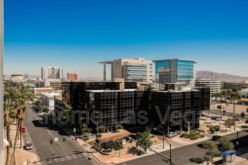 Las Vegas Condo: 353 E Bonneville Ave