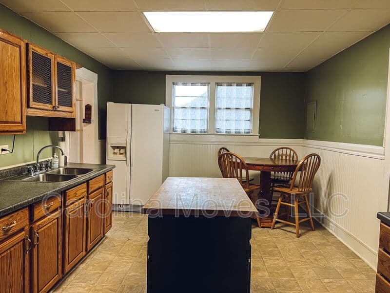 Simpsonville House: 113 Iselin Street