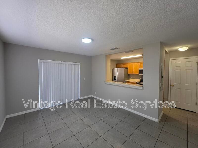 Valrico House: 3342 Spy Tower Ct