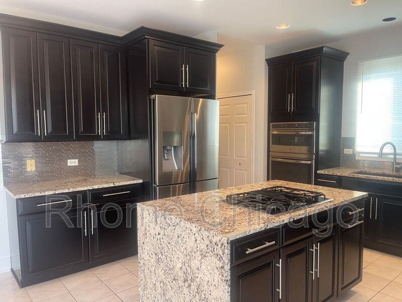 Carol Stream House: 1034 Idaho St.