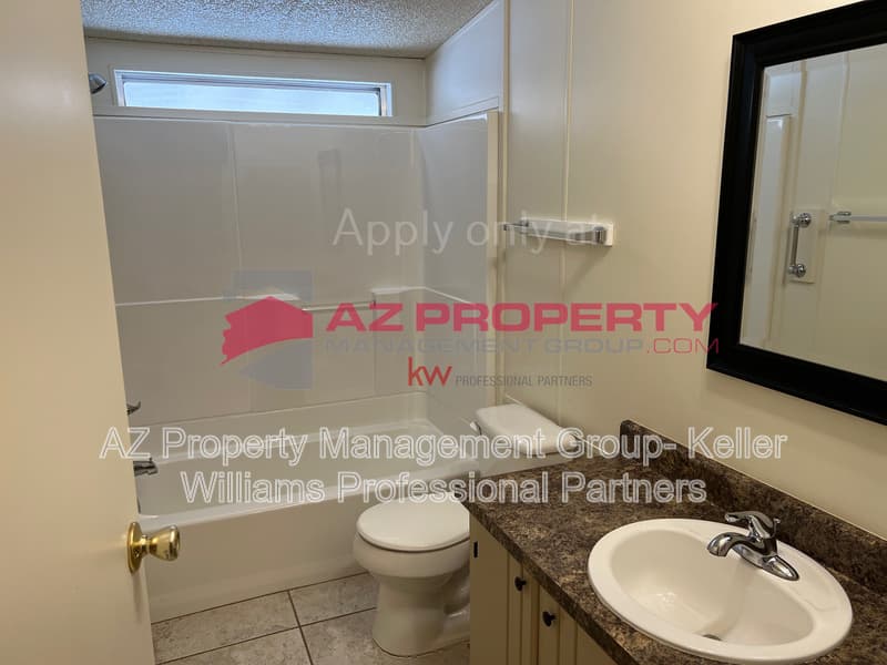 Surprise House: 28840 N 168th Ave