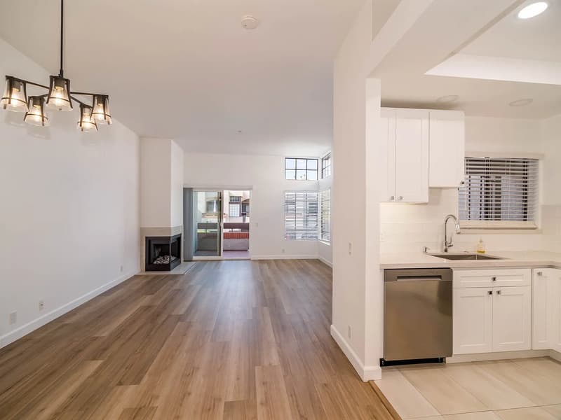 Palm Springs Condo: 2601 S Broadmoor Dr
