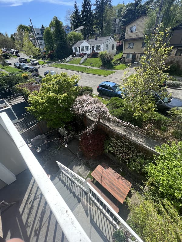 Seattle House: 1822 27th Ave