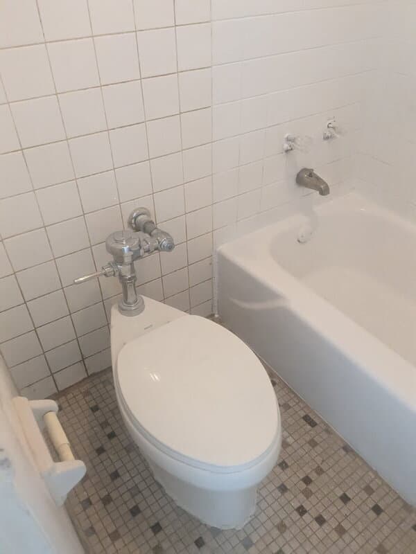 Holly Hill Condo: 1202 Ridgewood Ave