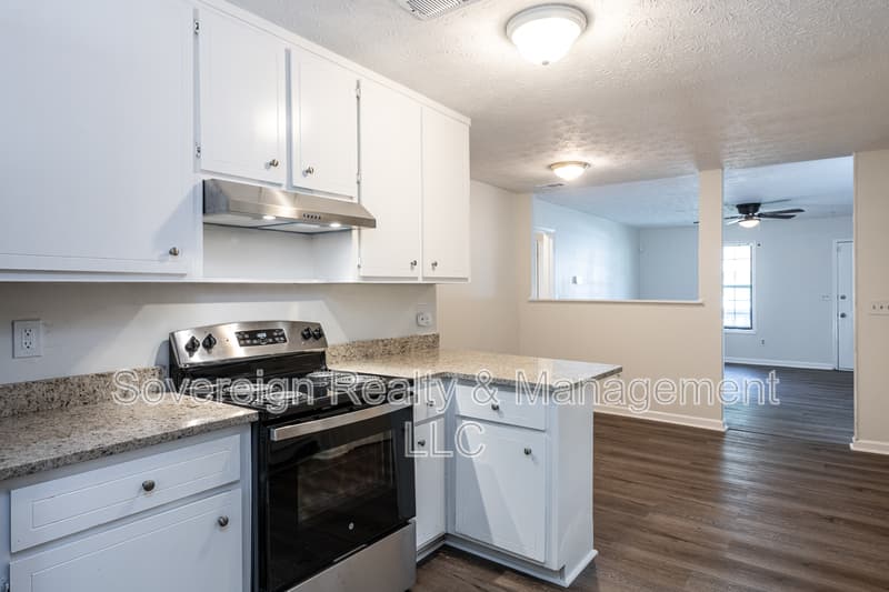 Lawrenceville Condo: 511 Downing St