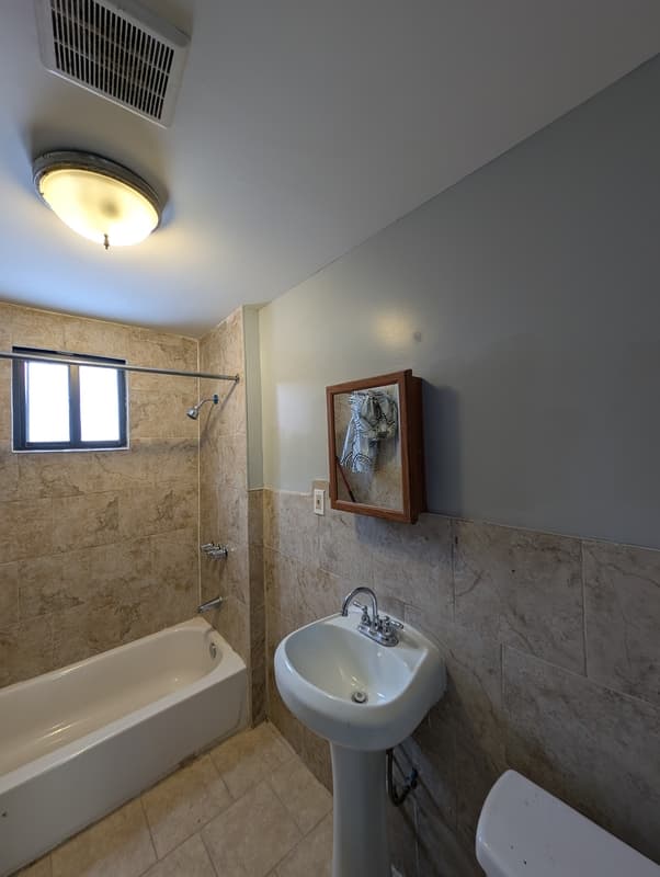 Buffalo Condo: 408 Koons Avenue - Apt #2