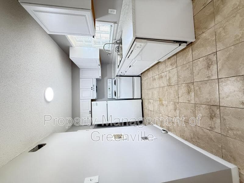 Greenville Condo: 6526 White Horse Rd