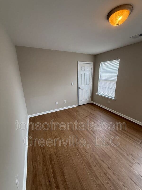 Duncan House: 151 Bellweather Drive