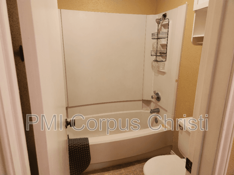 Corpus Christi Condo: 6702 Everhart Rd
