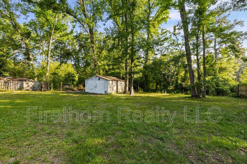 Augusta House: 2541 Rhodes Drive