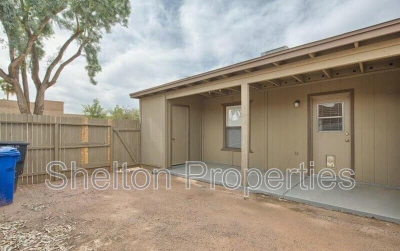 Mesa House: 4523 E Camino Cir Unit 2