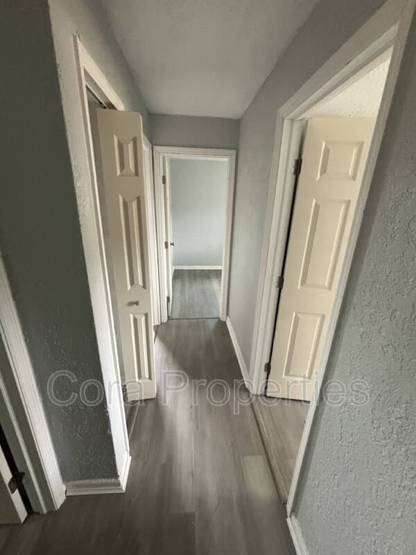 Lake Wales House: 2436 Lilly Street