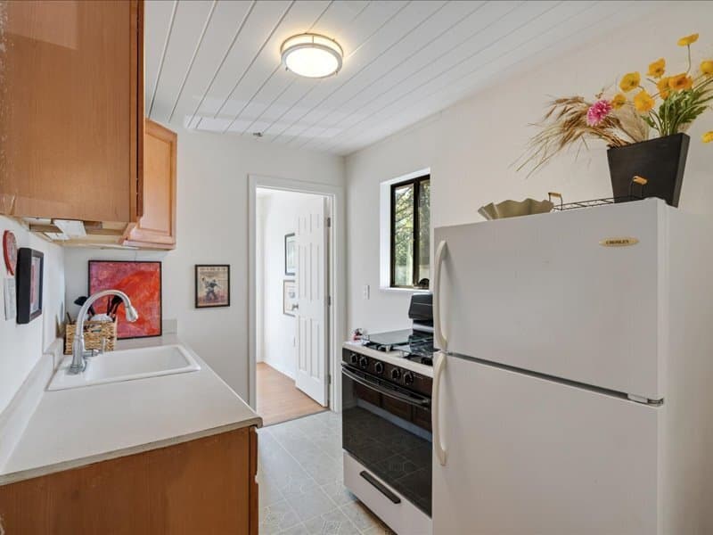 Guerneville Townhome: 14975 River Road