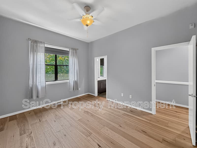 Portland Condo: 1420 Northwest 20th Avenue