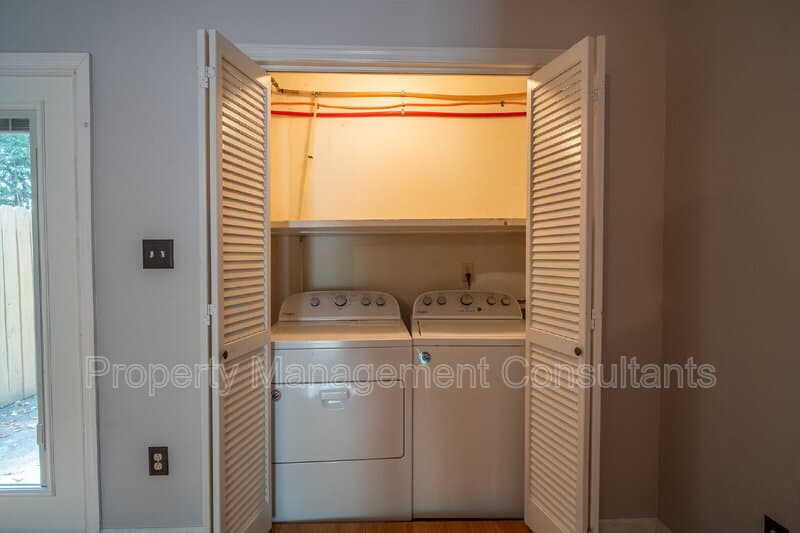 Huntsville Townhome: 8151 Oldfield Rd SW