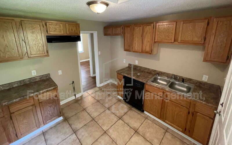 Memphis House: 2203 Pamela Drive