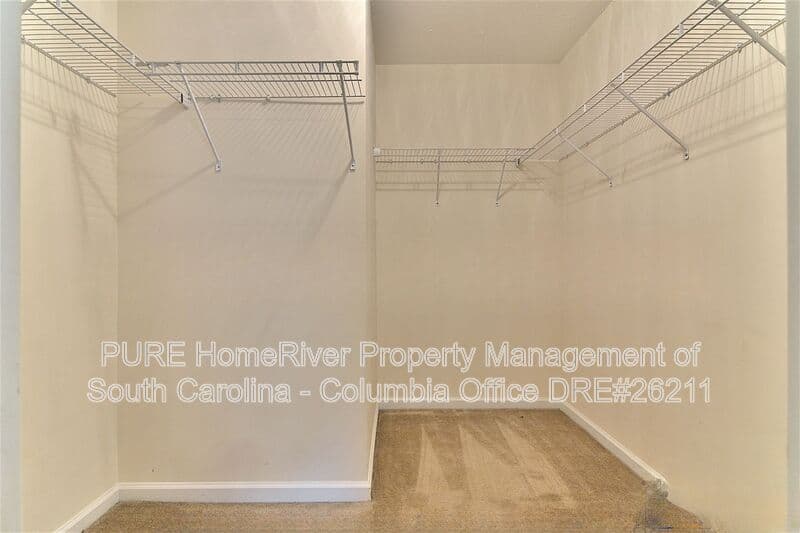 Columbia House: 464 Guard Tower Ln