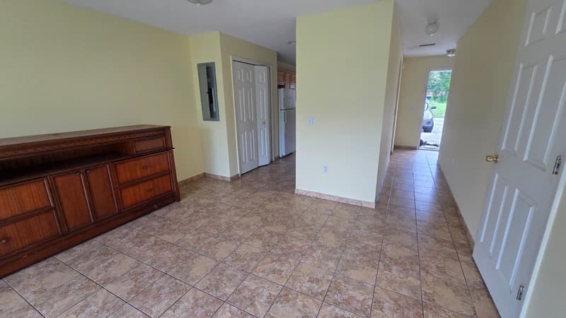 Kissimmee Condo: 271 Hart Lane