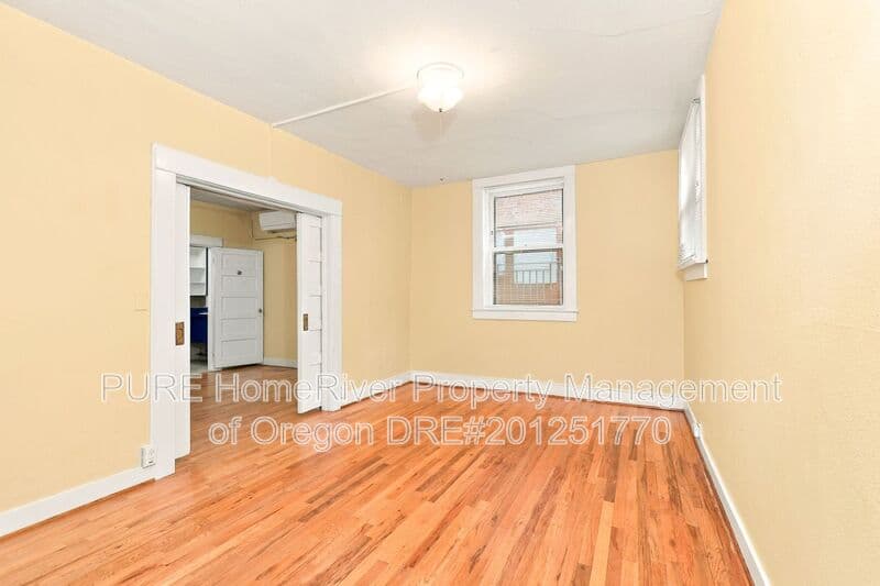Portland Condo: 2167 SW Yamhill St.