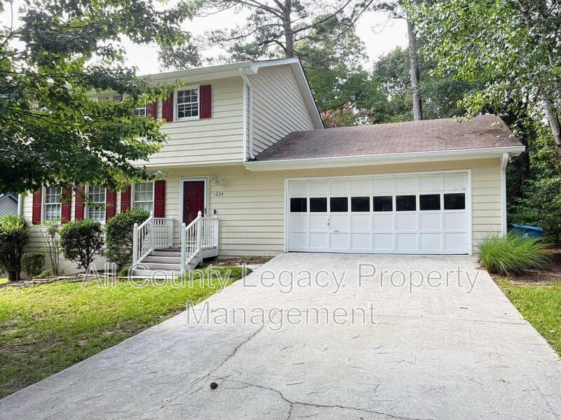 Grayson House: 1224 Cone Circle