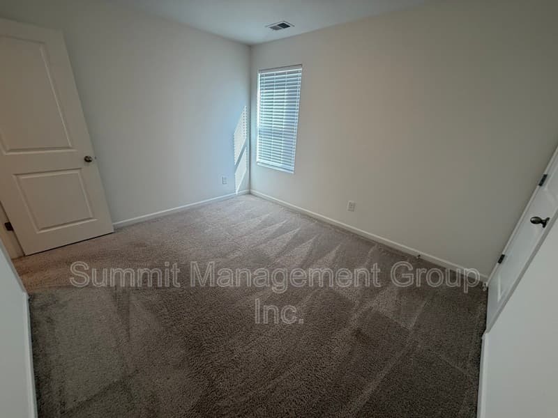 Conyers House: 2305 Hedgeview Road