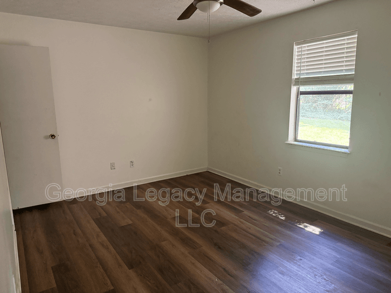 winterville House: 725-I Beaverdam Road