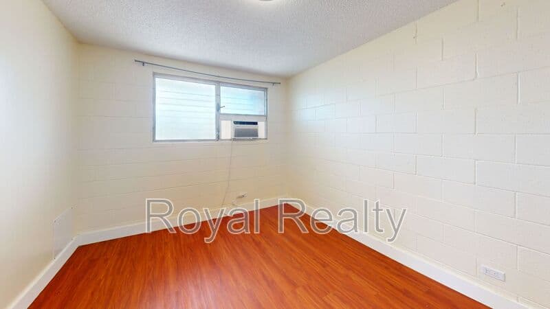 Honolulu Condo: 1335 Wilder Ave