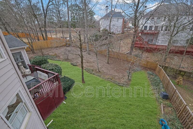Alpharetta House: 120 Creekside Park Dr